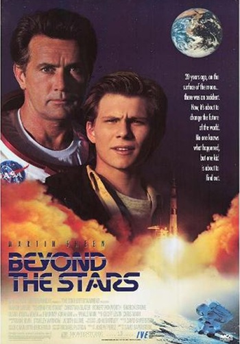 За пределами звезд / Под звездами (1989) смотреть онлайн